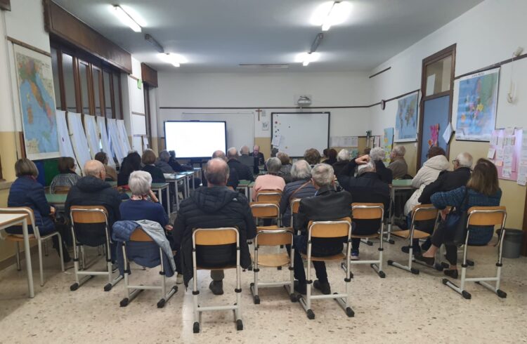6 novembre 2024 – Progetto Generazioni : ” Il libro di testo nella storia: un mezzo di educazione e di indottrinamento” (RELAZIONE)